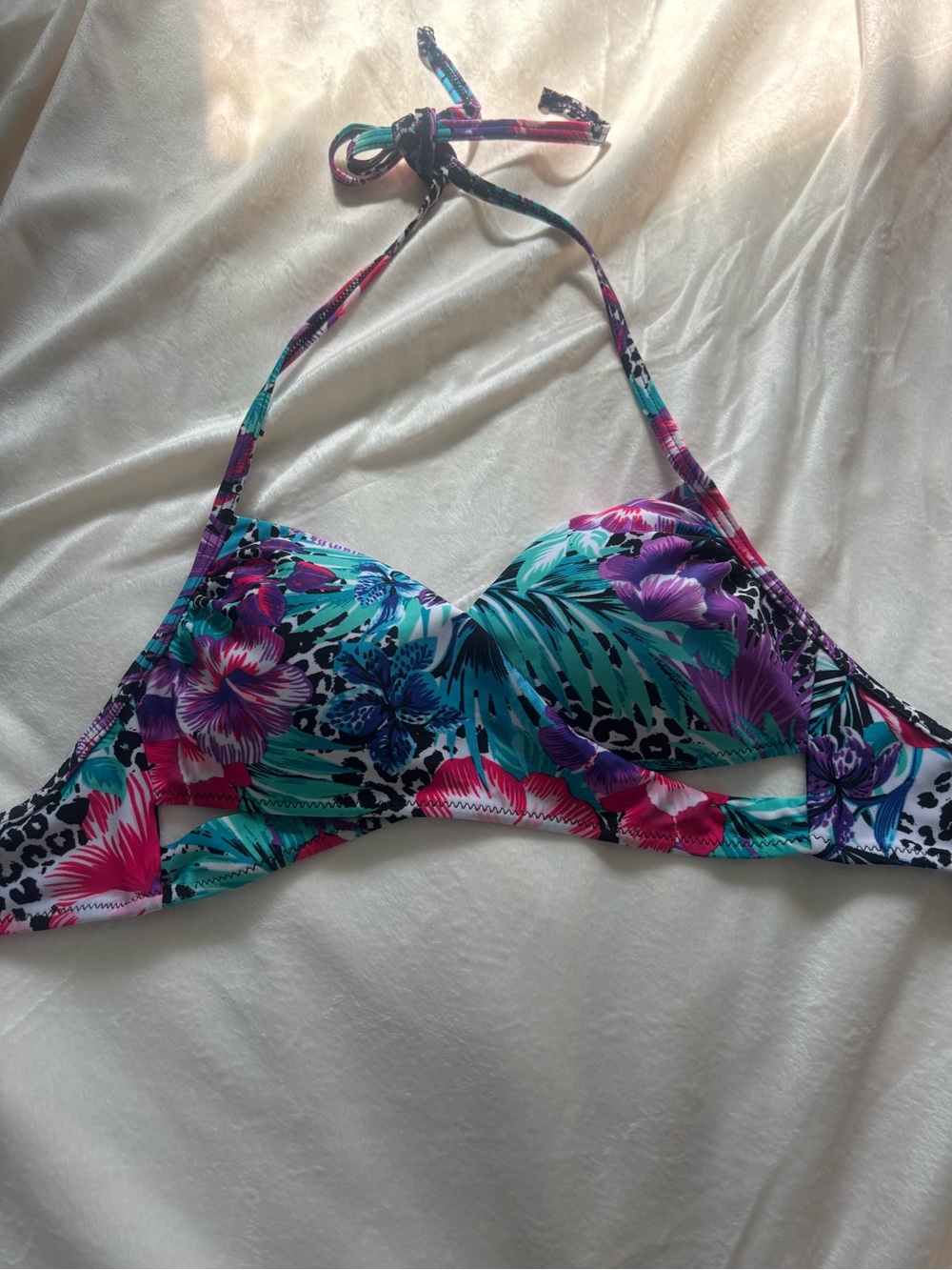 Urbanica Floral Tropical Bikini Top in Teal, Purple, Pink sz:small